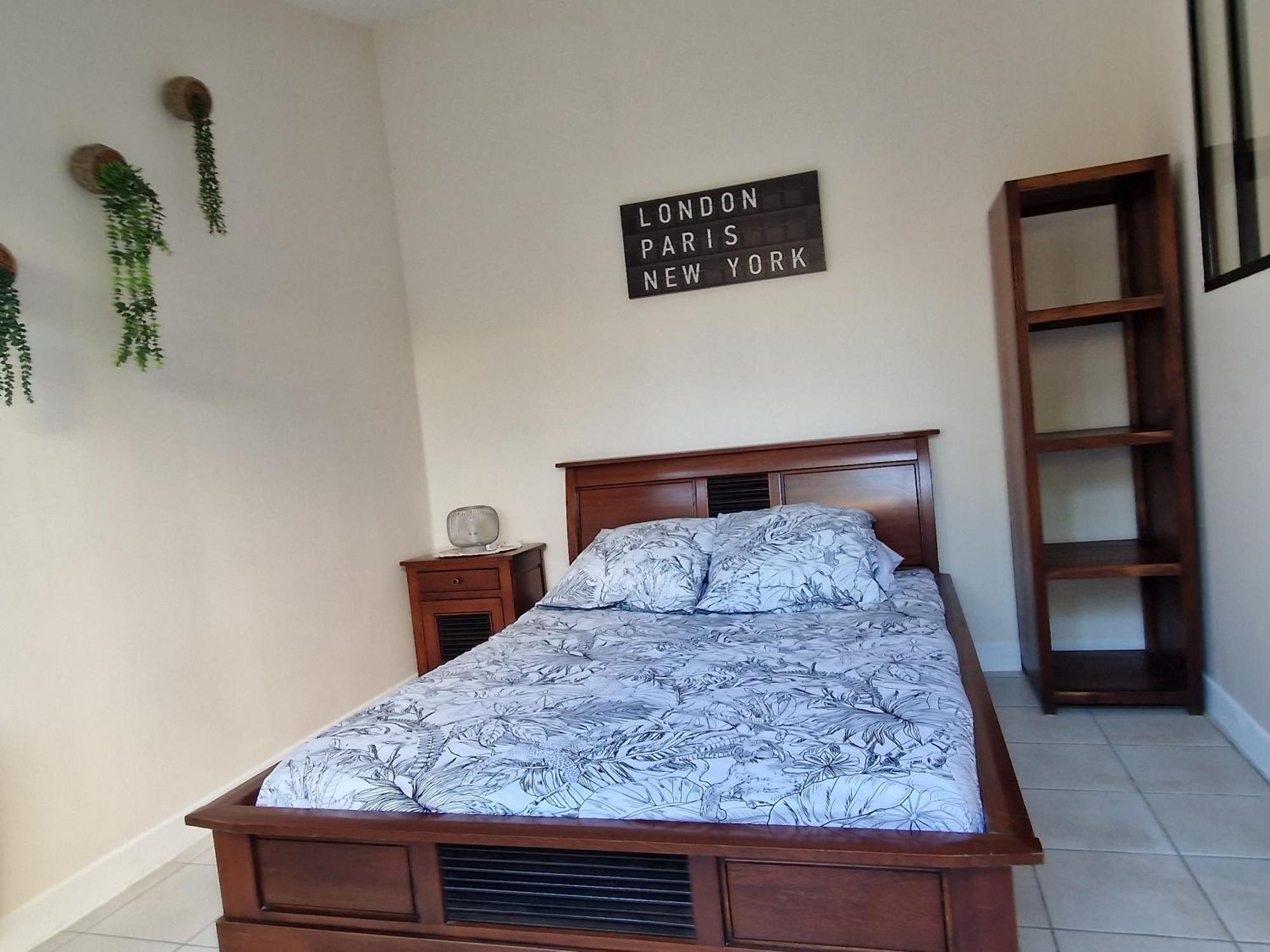 Calme Et Cosy A 2 Pas Du Centre Et Du Chateau Bruyeres-le-Chatel
